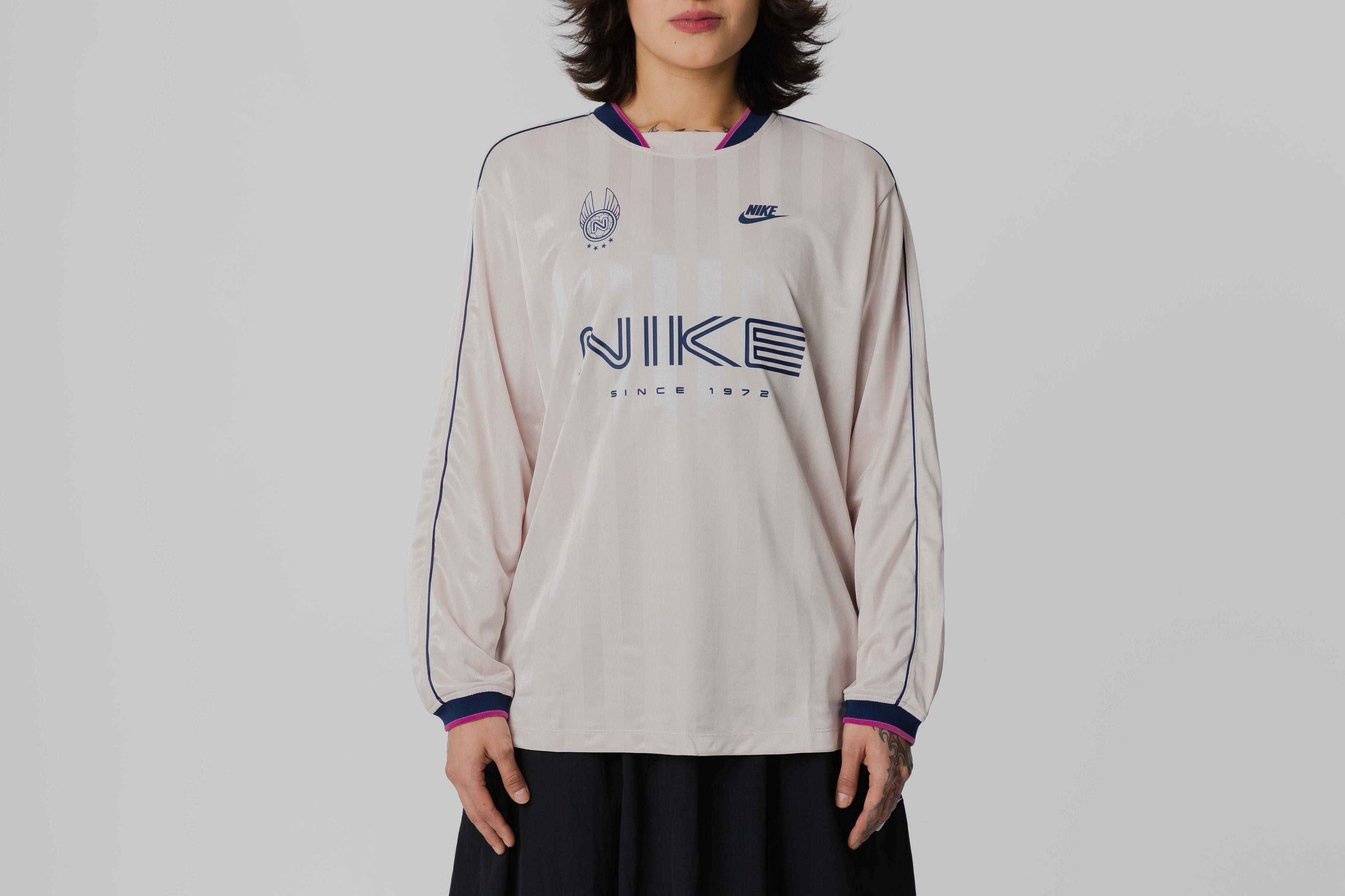 Women's Nike Sportswear Long-Sleeve Jersey - IM7452-667