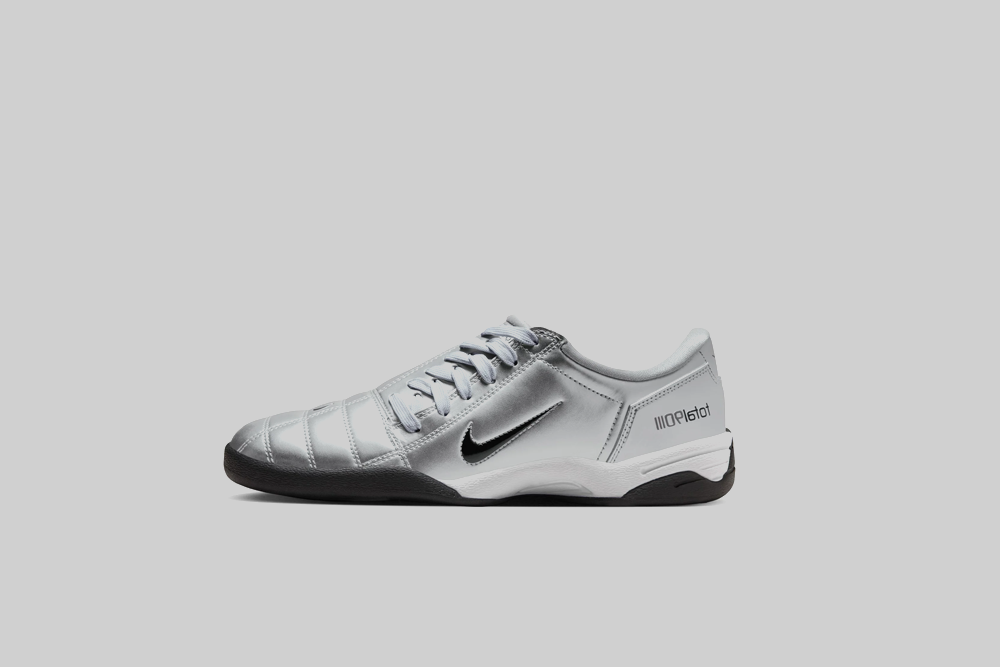 Women's Nike Total 90 III SP 'Metallic Silver and Red' - IM7595-001 FTW - SNEAKERS - WOMEN - ADULT - QS - WI - 25 en Lust México