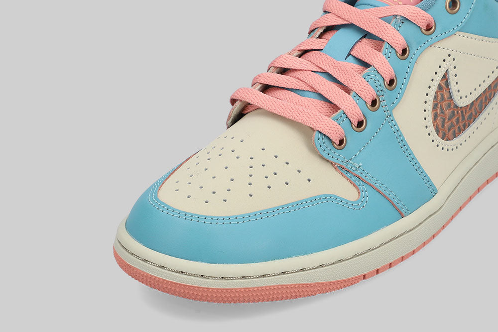 Air Jordan 1 Low SE 'Somos Eternos' - IM8120-464 FTW - SNEAKERS - MEN - ADULT - INLINE - WI - 25 en Lust México