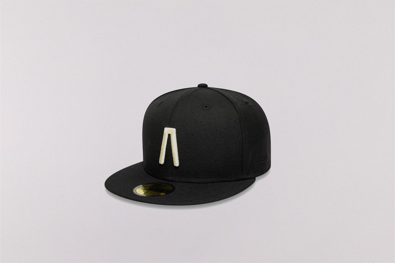 New Era x Fear of God Essentials MLB 59Fifty Cap ACC - ACC - UNISEX - ADULT - QS - FA - 25 en Lust México