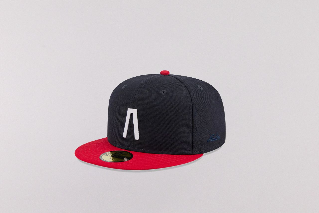 New Era x Fear of God Essentials MLB 59Fifty Cap ACC - ACC - UNISEX - ADULT - QS - FA - 25 en Lust México
