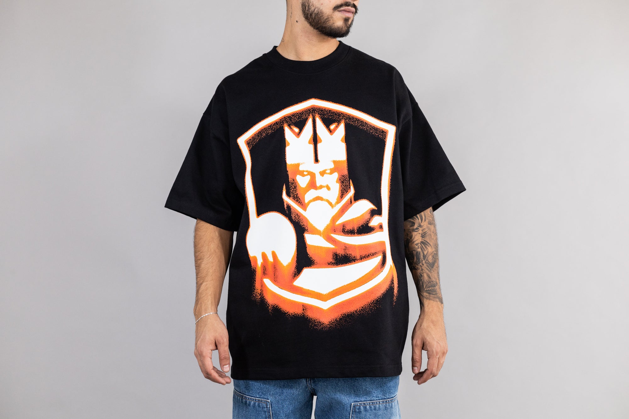 Lust x Kings League King Team Shield Tee - [sku] - Lust México