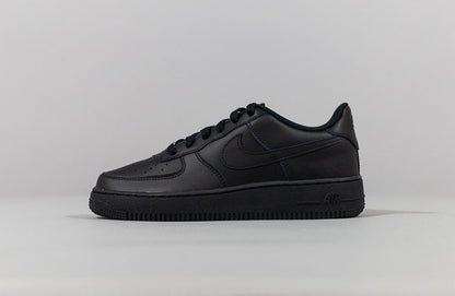 Nike Air Force 1 LE &