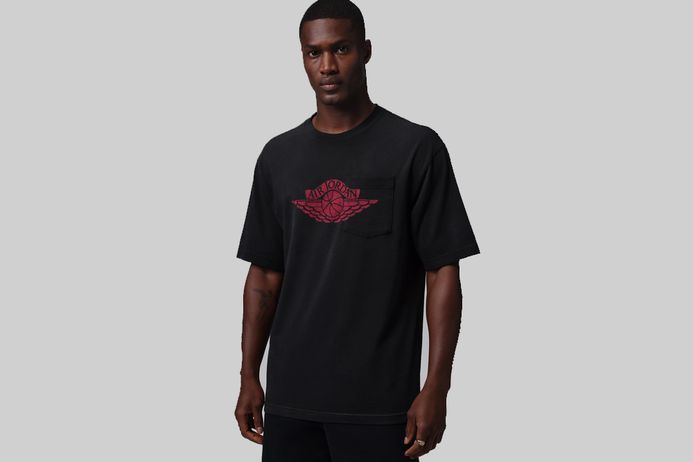 Jordan Flight Essentials Pocket Tee - IO2084-010