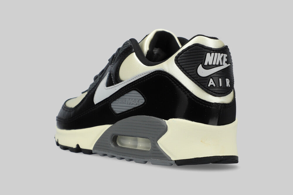 Nike Air Max 90 'Coconut Milk and Black' - IO4468-100 - Lust México