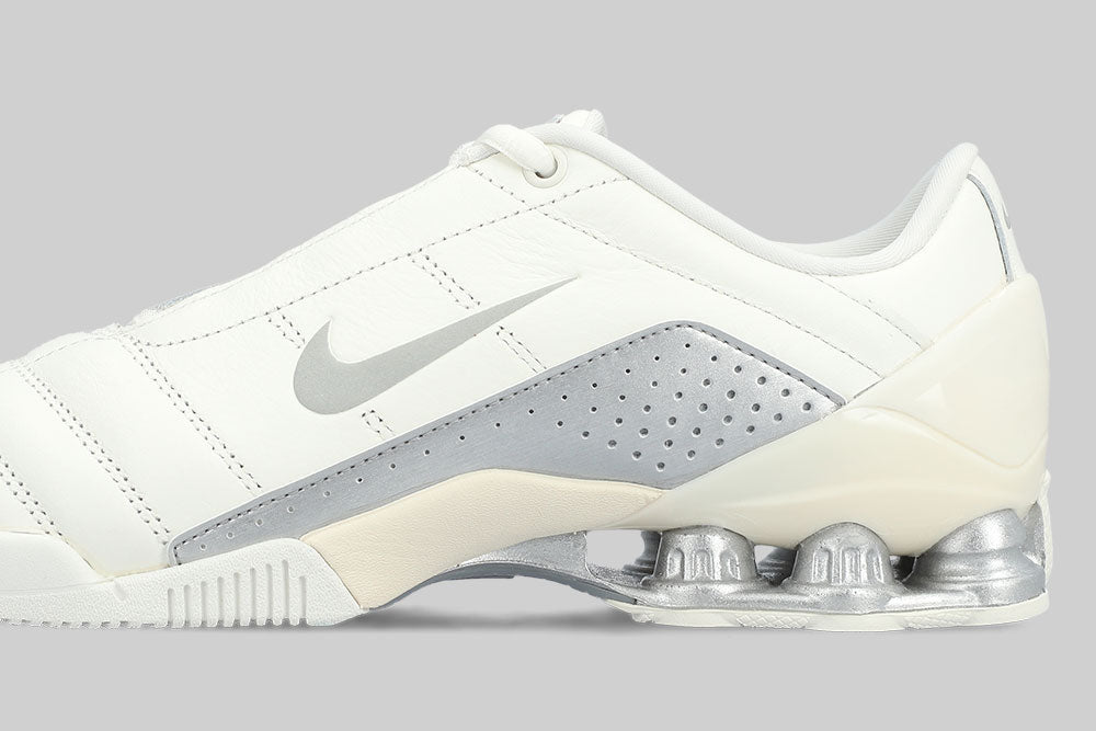 Women's Nike Total 90 Shox Magia 'Sail Metallic Silver' - IO9300-100 - Lust México