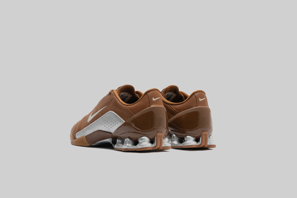 Women's Nike Total 90 Shox Magic 'Pecan and Metallic Silver' - IO9300-200