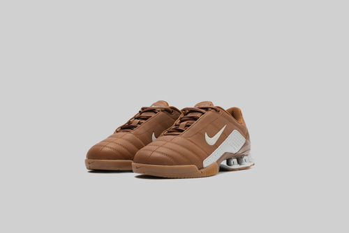 Women's Nike Total 90 Shox Magic 'Pecan and Metallic Silver' - IO9300-200