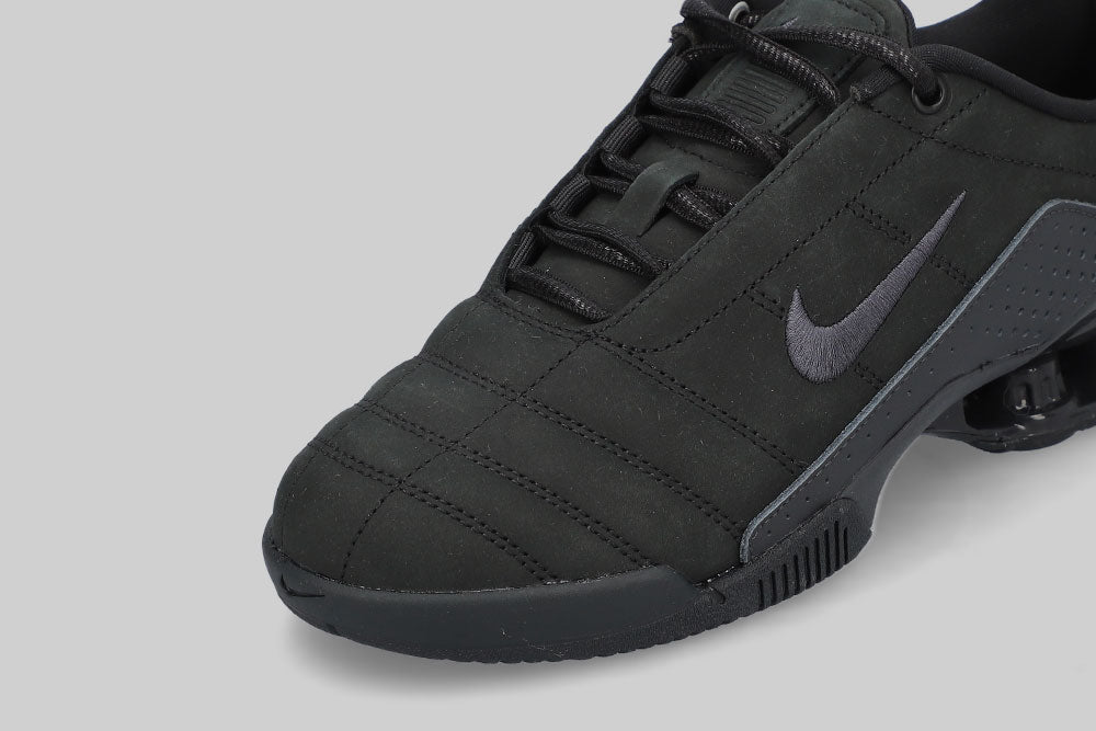 Women's Nike Total 90 Shox Magia 'Black' - IO9934-001 - Lust México