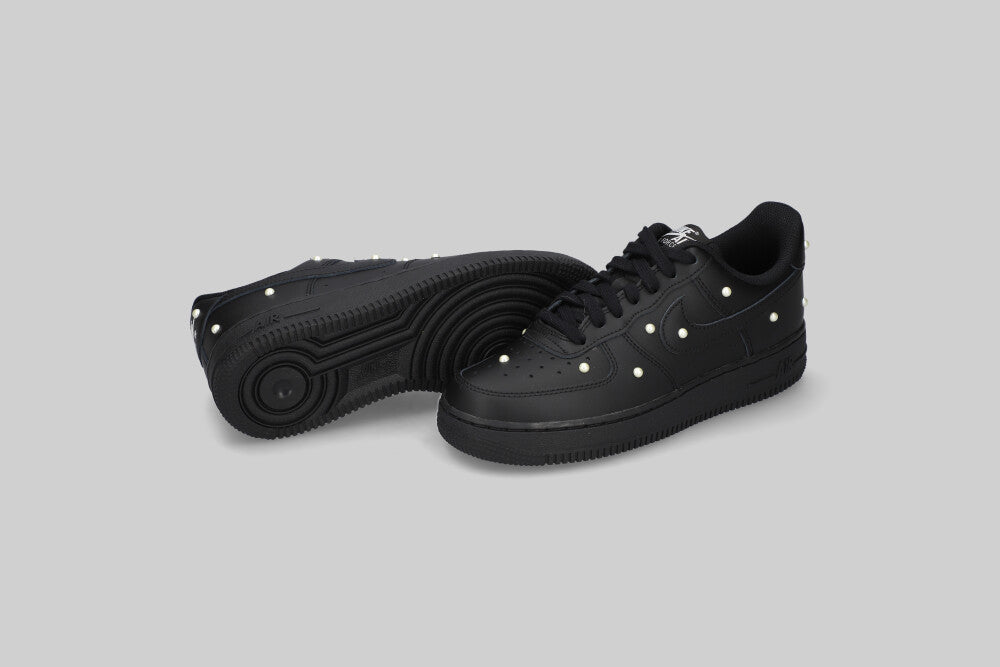 Women's Nike Air Force 1 '07 SE 'Black' - IQ0133-001 - Lust México