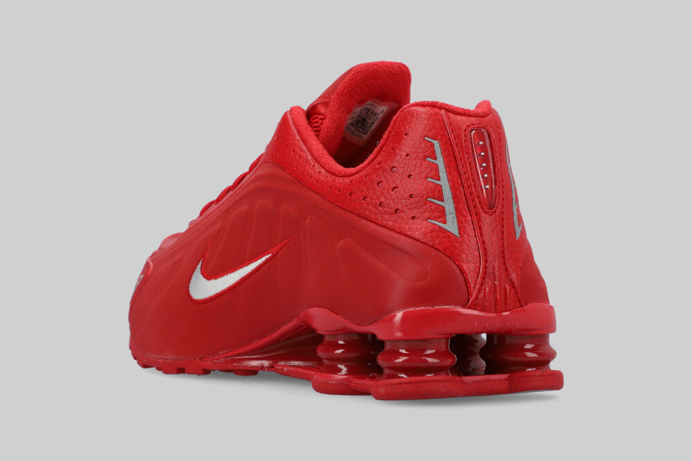 Nike Shox R4 'Gym Red and Metallic Silver' - IQ0608-687 - Lust México