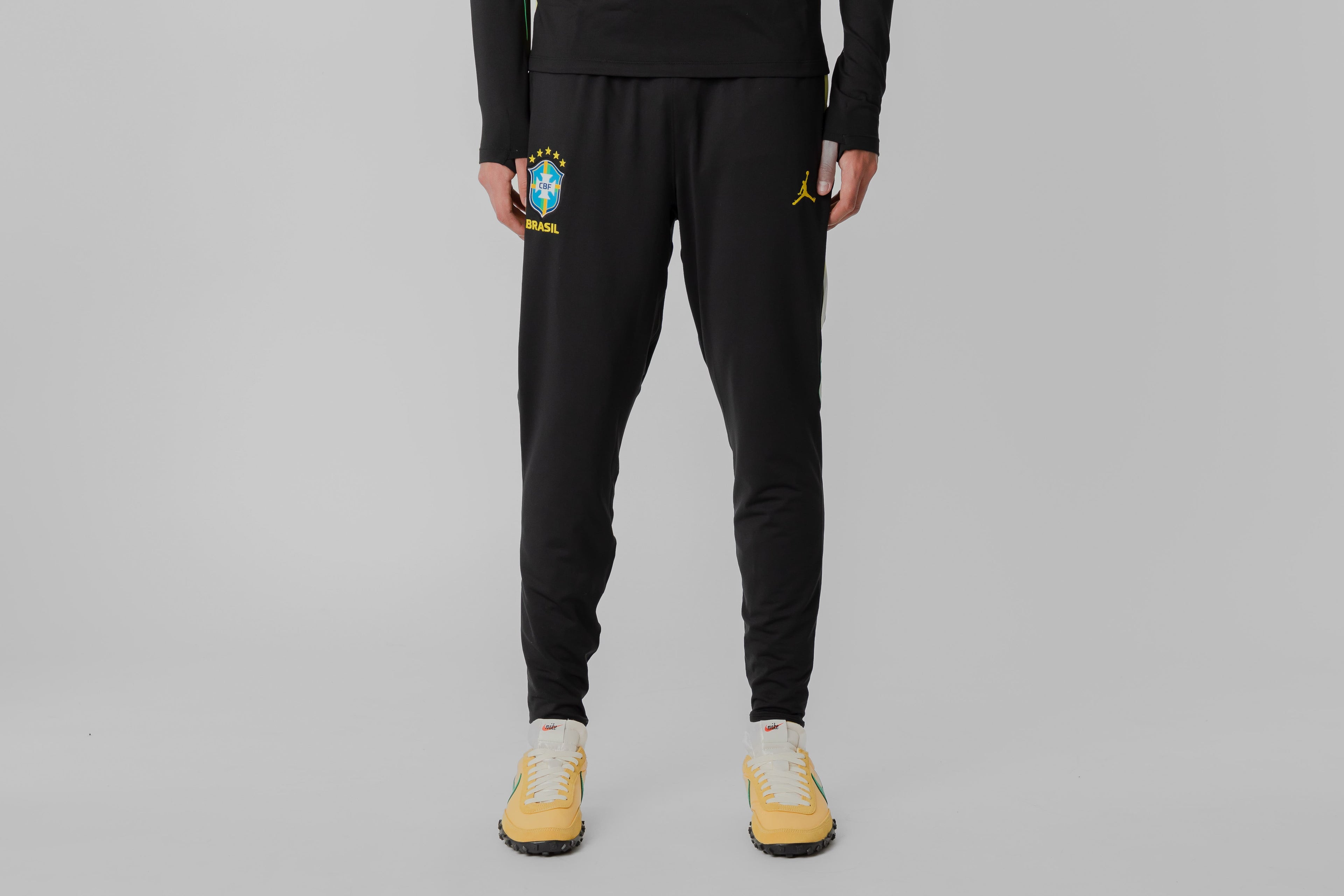 Jordan Brasil Strike Dri-FIT Football Knit Pants - IQ3302-010 - Lust México