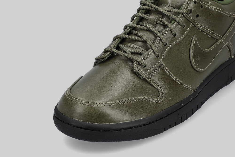 Nike Dunk Low 'Army Olive and Black' - IQ3342-300