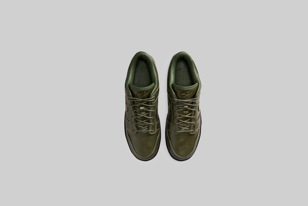 Nike Dunk Low 'Army Olive and Black' - IQ3342-300