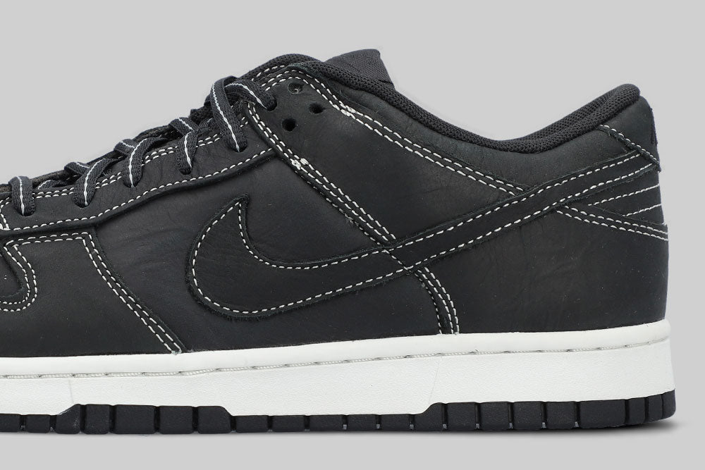 Nike Dunk Low Off 'Noir and Summit White' - IO4550-001