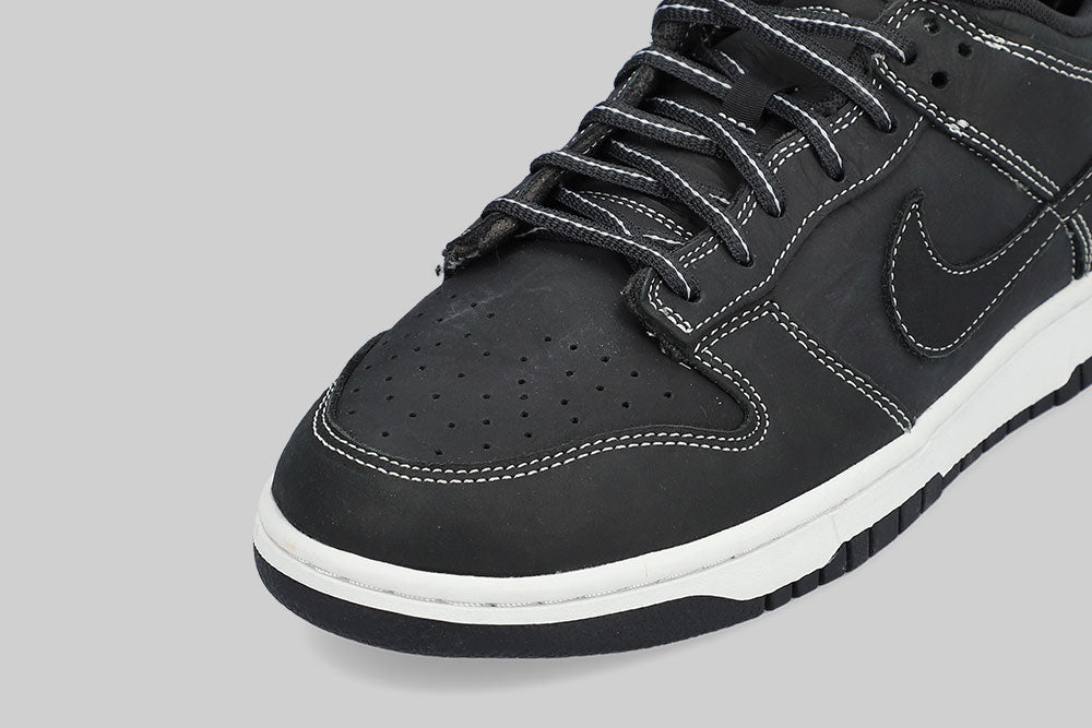 Nike Dunk Low Off 'Noir and Summit White' - IO4550-001