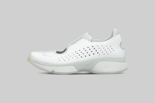 Women's Nike Rift 2 'Summit White and Swan' - IQ8006-100 - Lust México