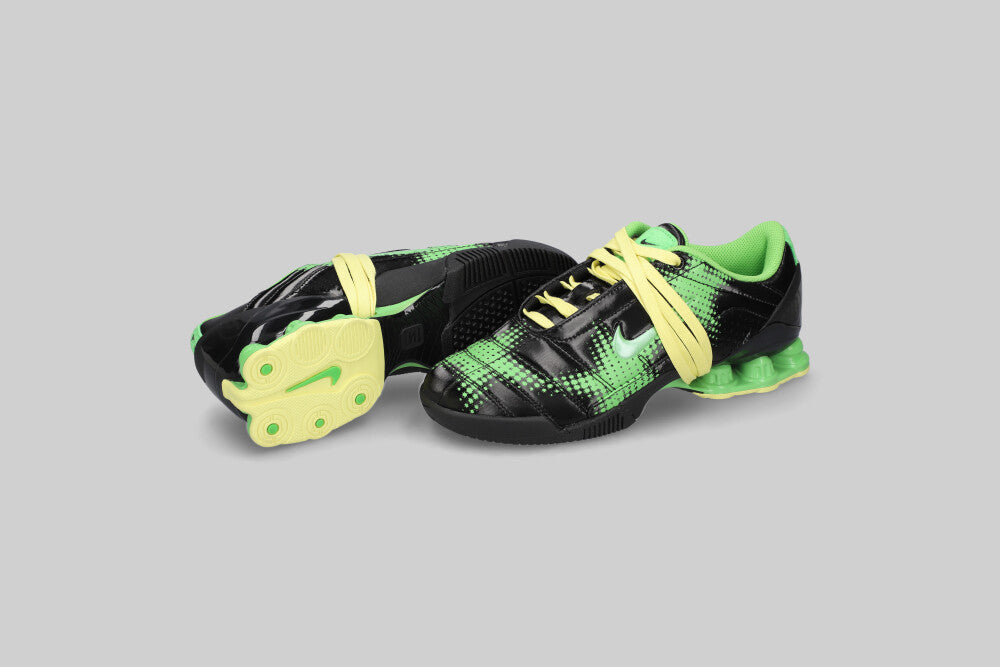 Women's Total 90 Shox Magia 'Black and Yellow Diamond' - IR8176-002