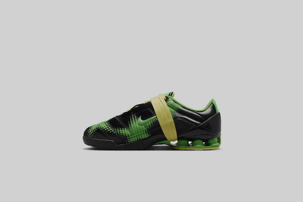 Women's Total 90 Shox Magia 'Black and Yellow Diamond' - IR8176-002
