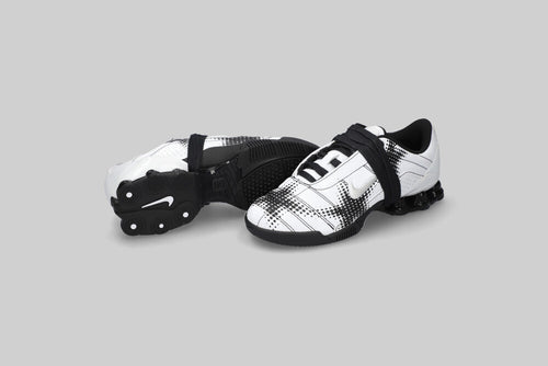 Women's Total 90 Shox Magia 'White and Black' - IR8176-100 - Lust México