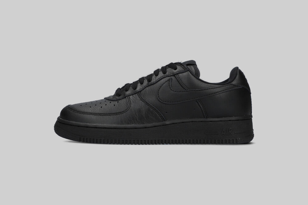 Nike Air Force 1 '01 'Triple Black' - IV4501-001 - Lust México