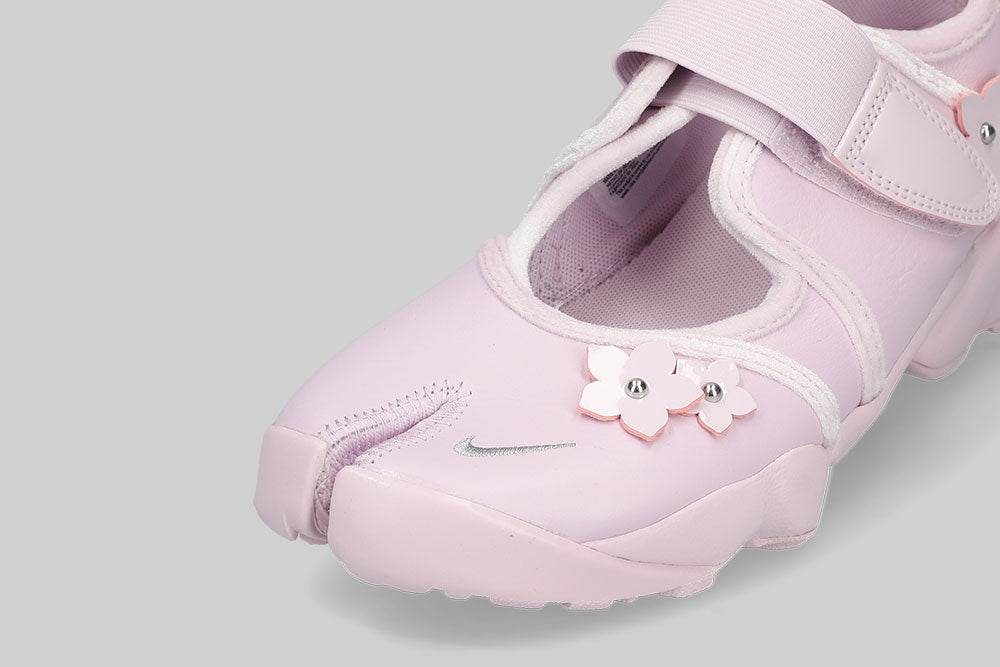Women's Nike Air Rift "Florette" 'Bleached Lilac' - IV5682-500 - Lust México