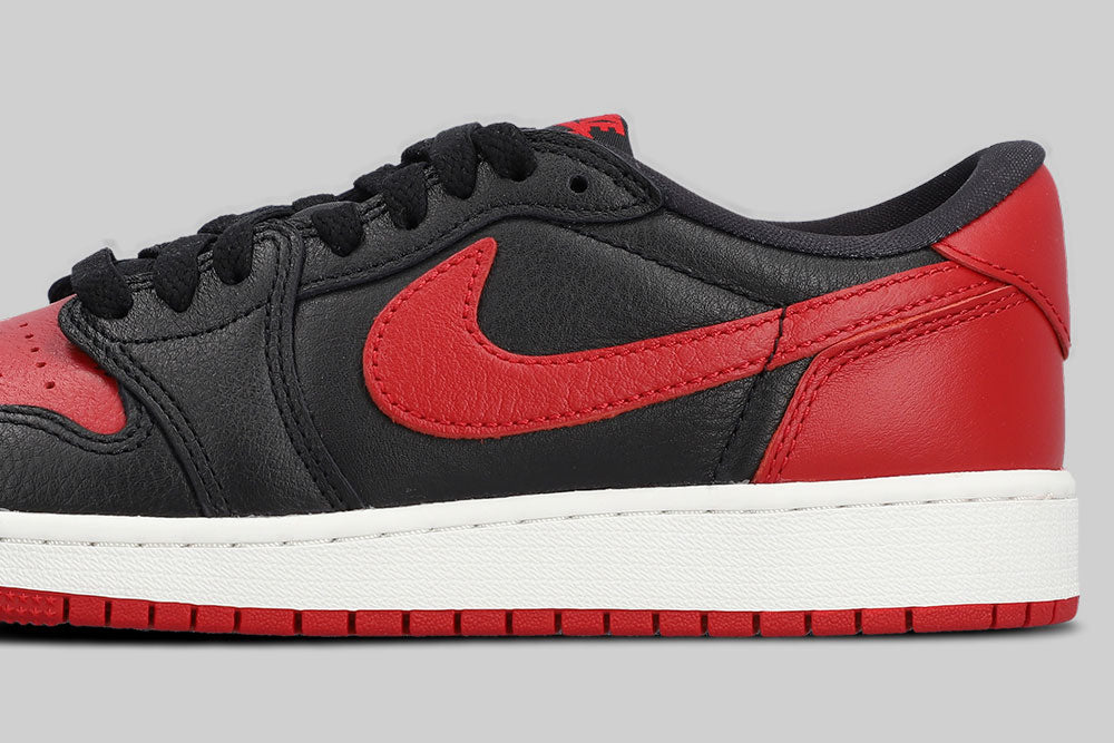 Air Jordan 1 Retro Low OG "Banned" 'Black and Varsity Red' (GS) - IW6277-001