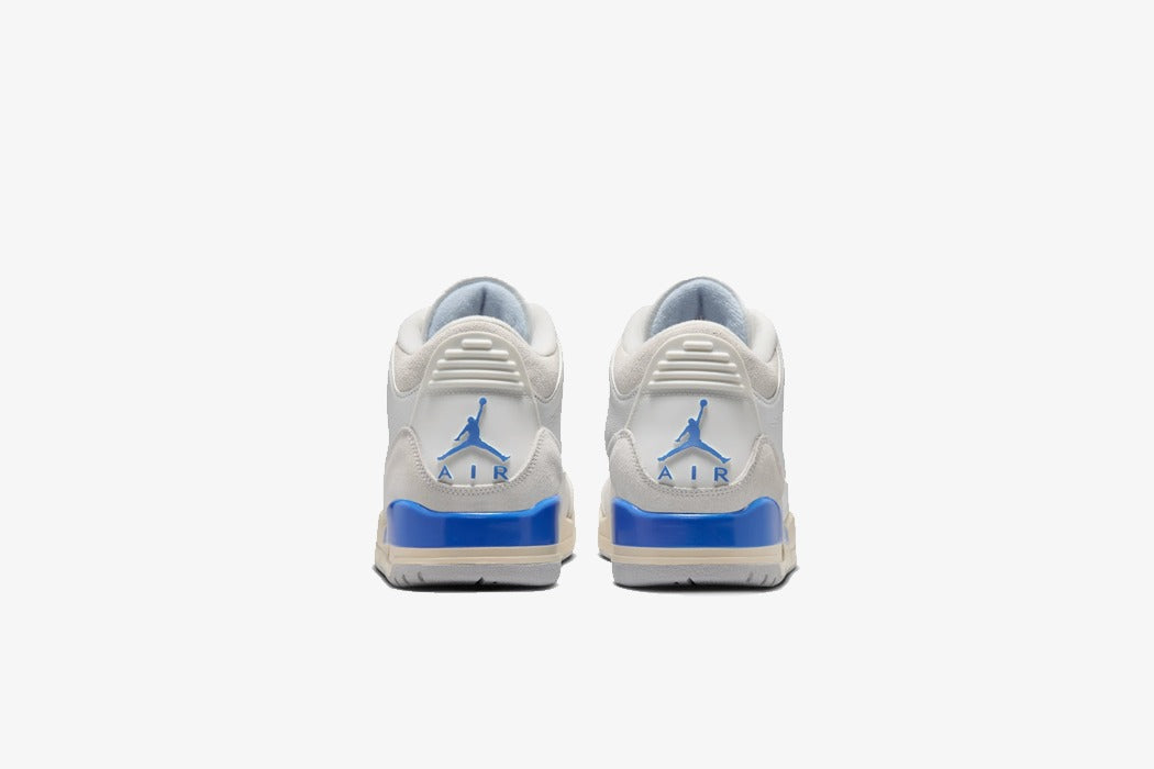 Air Jordan 3 &