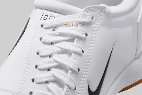 Women's Nike Total 90 'White and Black'