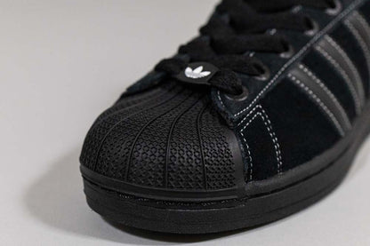 adidas Superstar II &