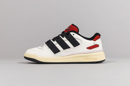 adidas Forum2000 &