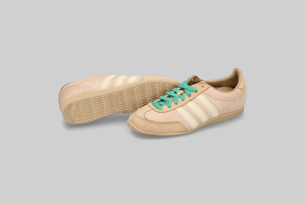 Women's adidas Japan 'Warm Sandstone Crystal Sand Pony' - JP6148 FTW - SNEAKERS - WOMEN - ADULT - INLINE - WI - 25 en Lust México