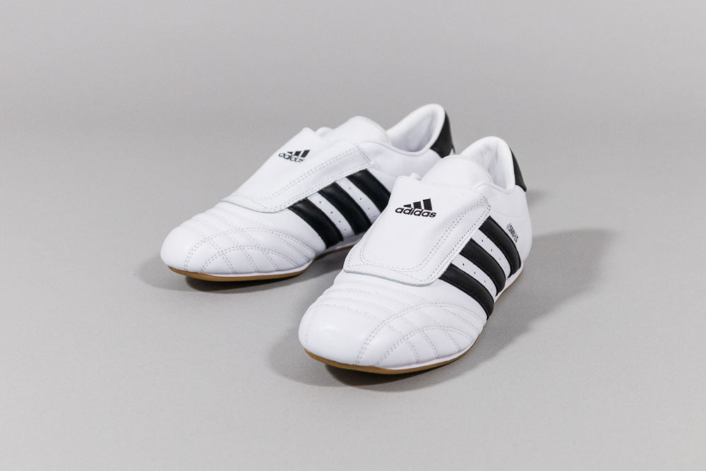 Women's adidas Taekwondo ' White and Black' - [sku] - Lust México