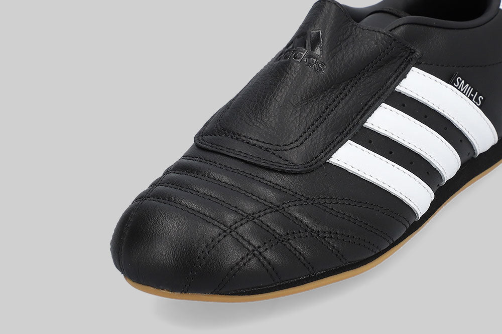 Women's adidas Taekwondo 'Core Black' FTW - SNEAKERS - WOMEN - ADULT - INLINE - FA - 25 en Lust México