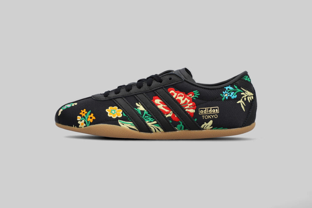 Women's adidas Tokyo 'Floral Embroidery' FTW - SNEAKERS - WOMEN - ADULT - INLINE - FA - 25 en Lust México