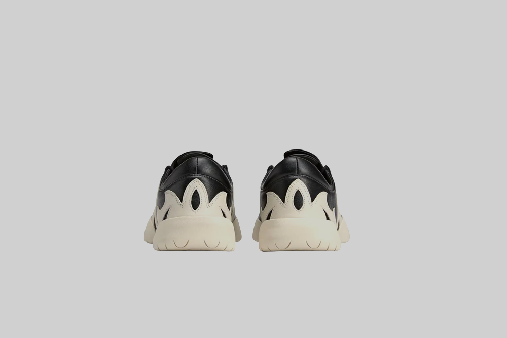 adidas Y-3 Regu 2002 'Black' - JR3600