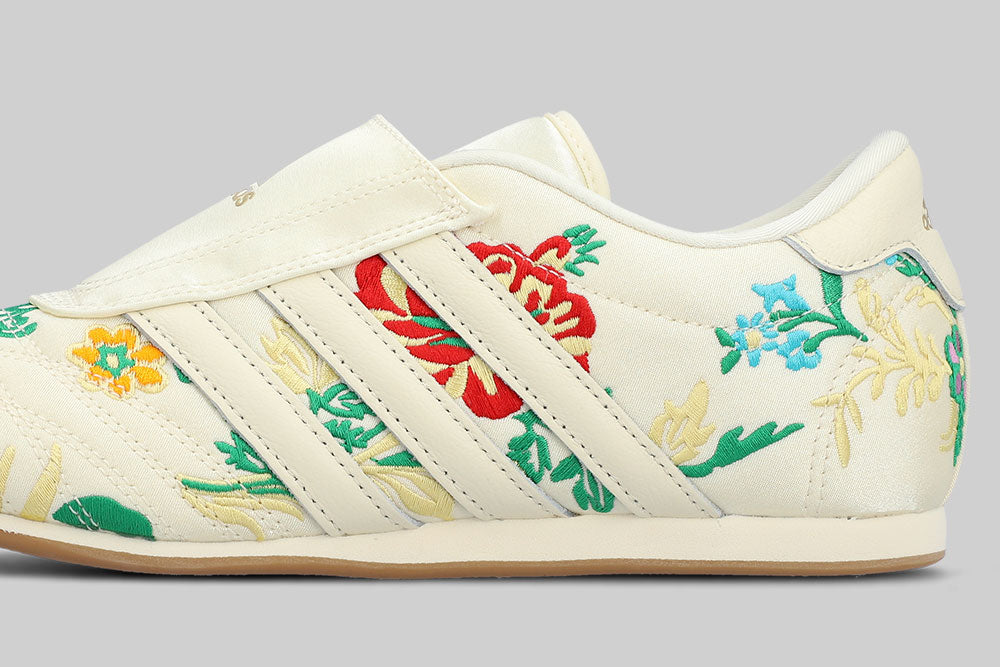 Women's adidas Taekwondo 'Floral Embroidery' FTW - SNEAKERS - WOMEN - ADULT - INLINE - FA - 25 en Lust México