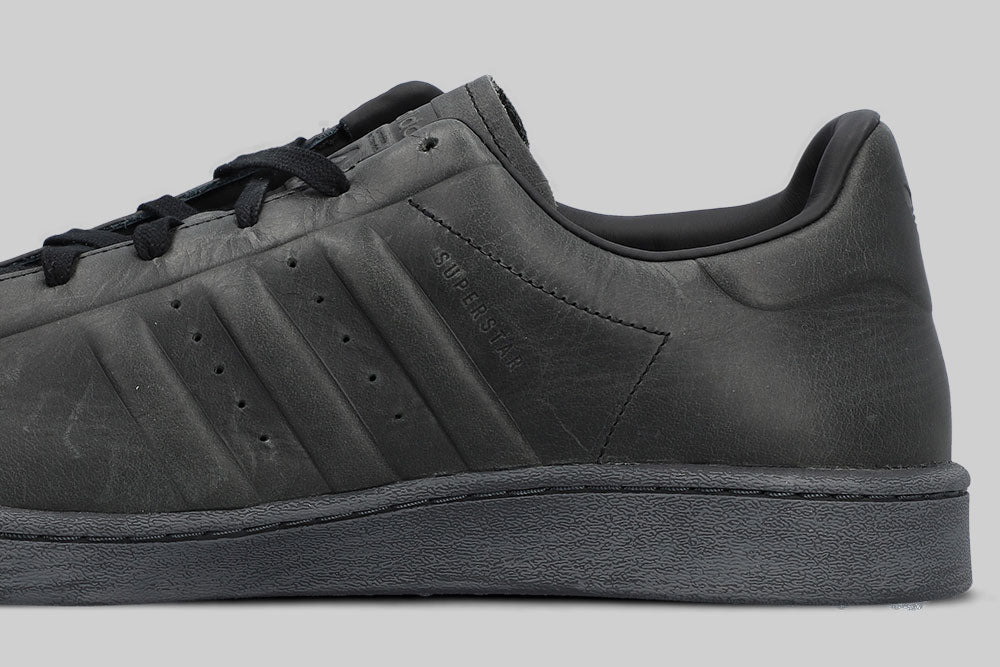 adidas x AVAVAV Superstar Vacuum 'Carbon' - JR9458 FTW - SNEAKERS - UNISEX - ADULT - QS - WI - 25 en Lust México