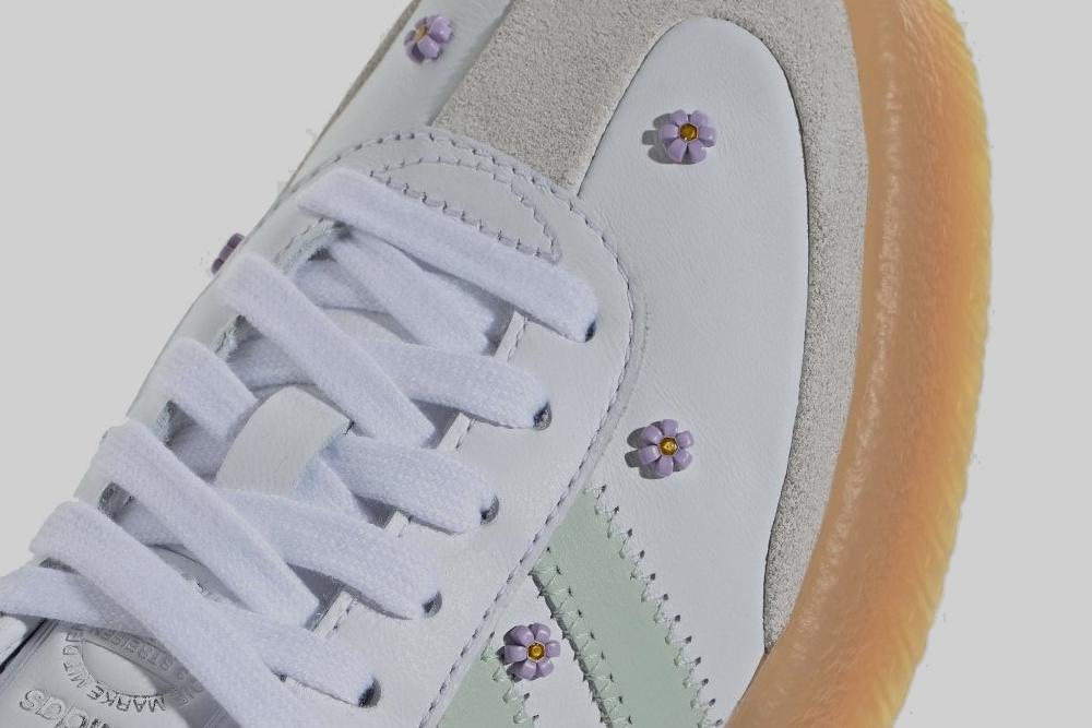 Women's adidas Sambae 'Cloud White and Linen Green'