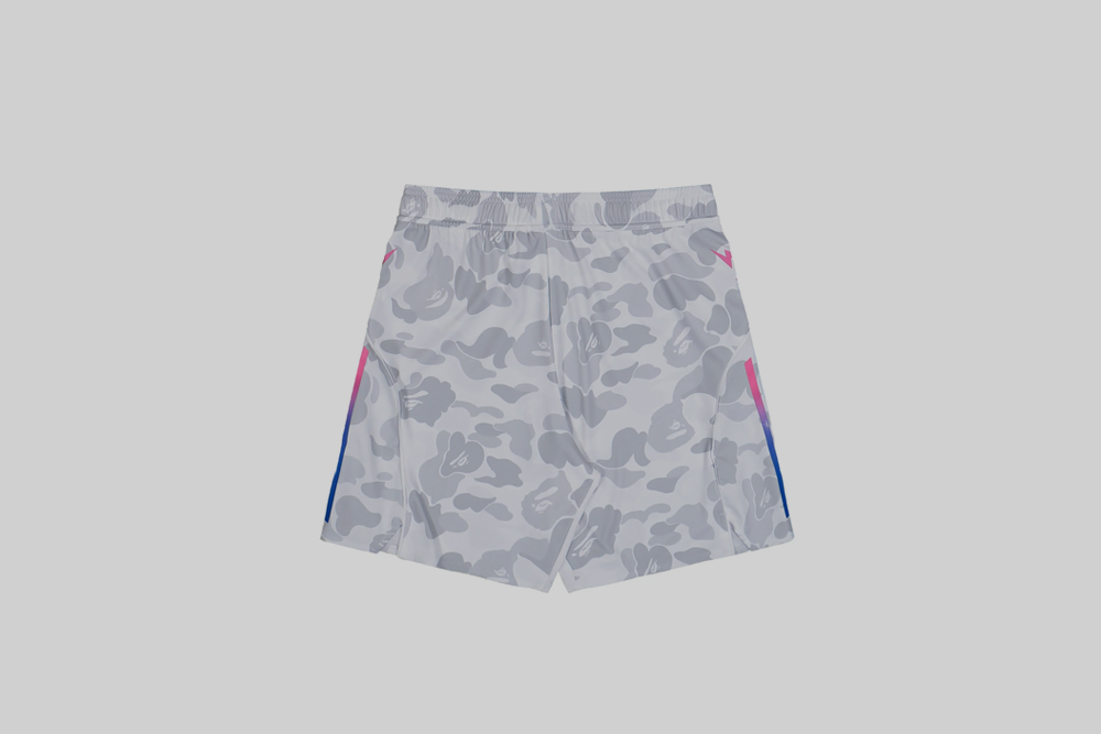 adidas x BAPE Soccer Shorts - KB2205 APP - BOTTOM - UNISEX - ADULT - QS - FA - 25 en Lust México