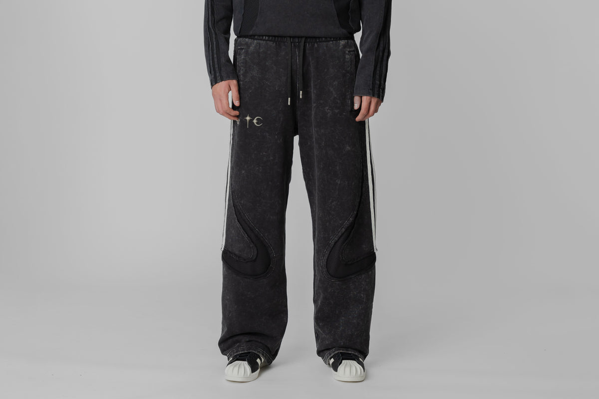 adidas x Thug Club Teamgeist Sweat Pants - KC2216 APP - BOTTOM - MEN - ADULT - QS - WI - 25 en Lust México