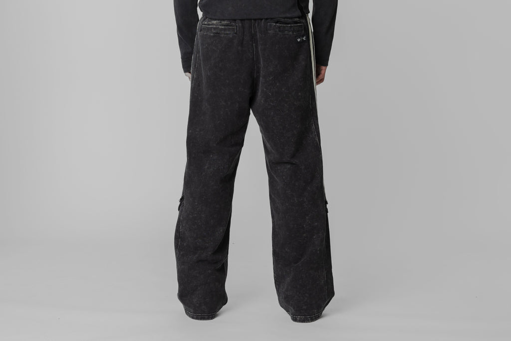 adidas x Thug Club Teamgeist Sweat Pants - KC2216 APP - BOTTOM - MEN - ADULT - QS - WI - 25 en Lust México