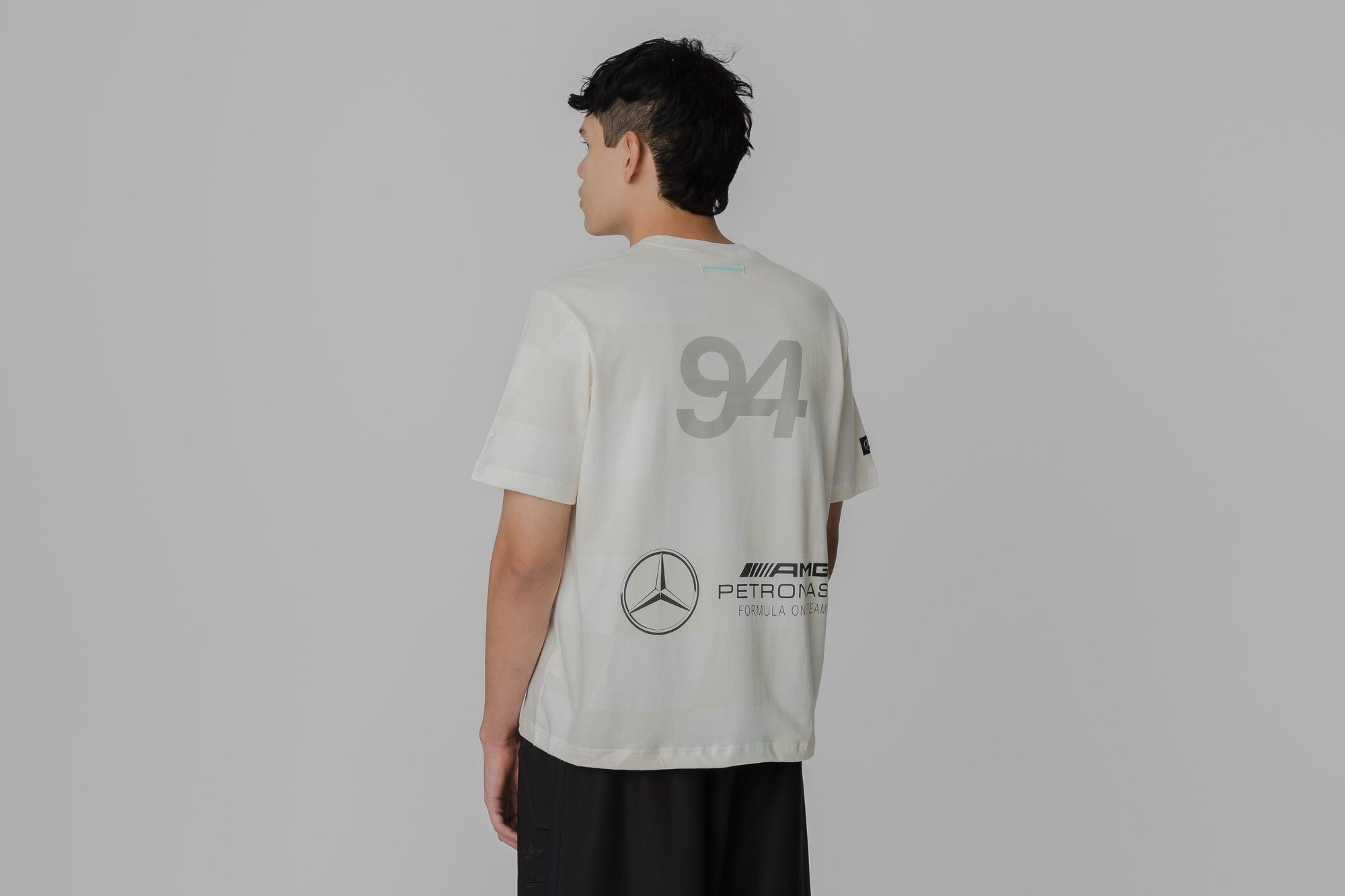 adidas x Bad Bunny x Mercedes F1 Racing Tee - KD7593 APP - TOP - UNISEX - ADULT - QS - WI - 25 en Lust México