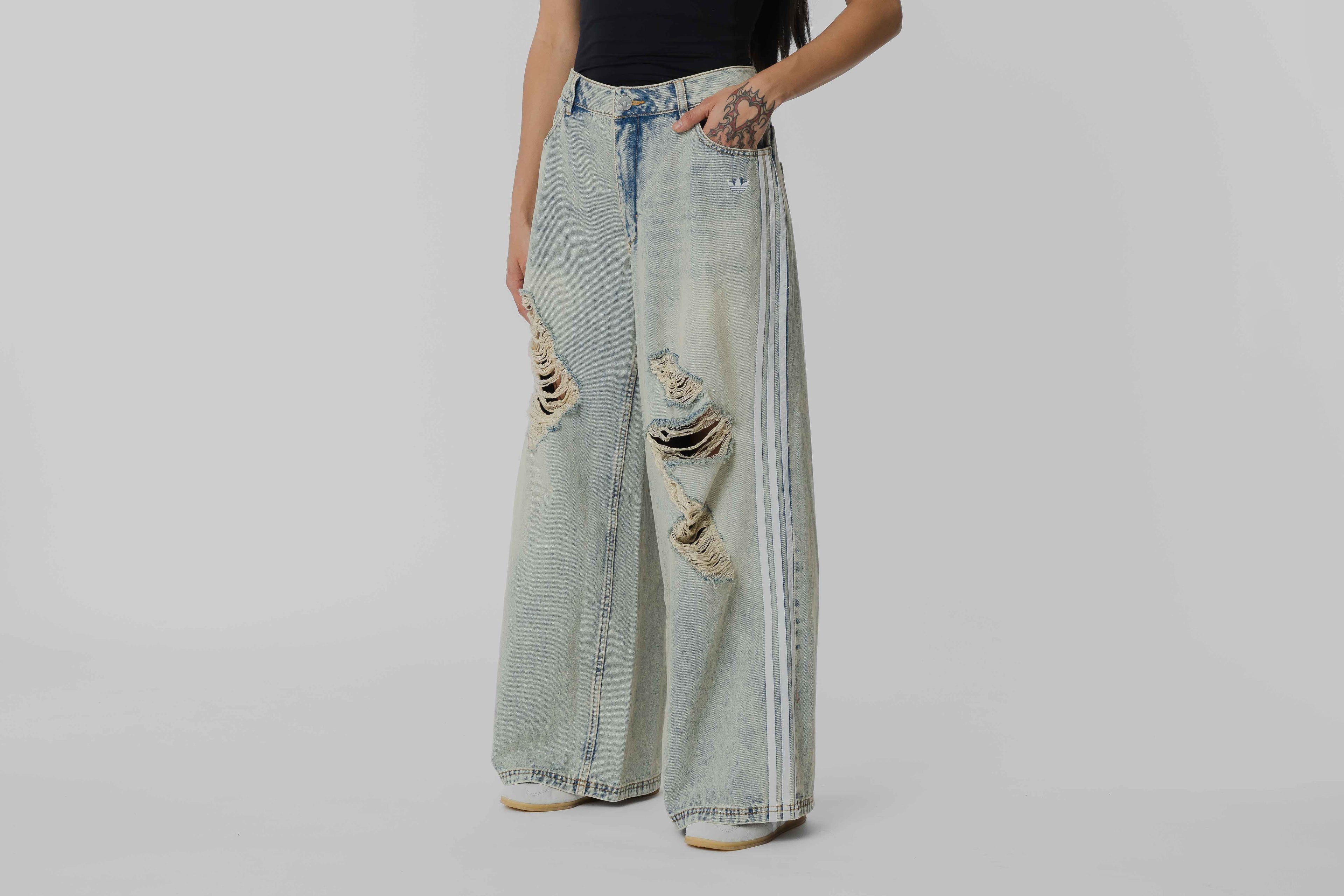Women's adidas Originals Loose Denim Distressed Pants- KE3301 APP - BOTTOM - UNISEX - ADULT - INLINE - FA - 25 en Lust México