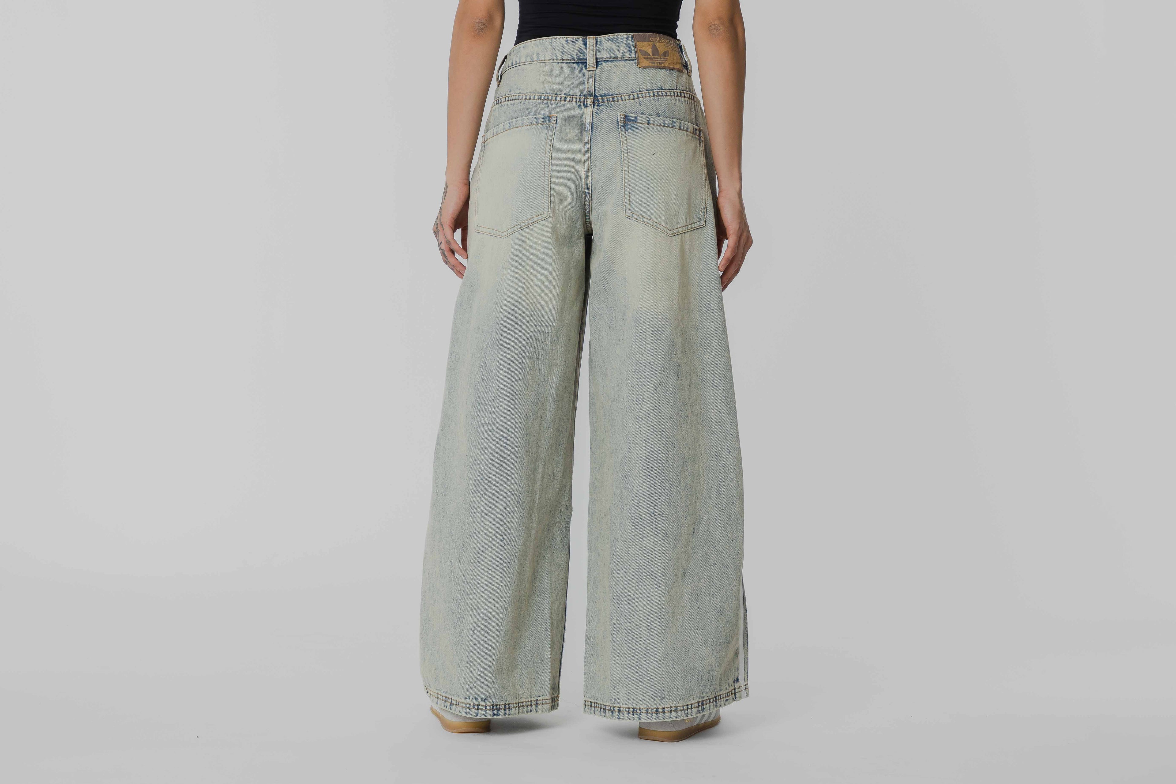 Women's adidas Originals Loose Denim Distressed Pants- KE3301 APP - BOTTOM - UNISEX - ADULT - INLINE - FA - 25 en Lust México