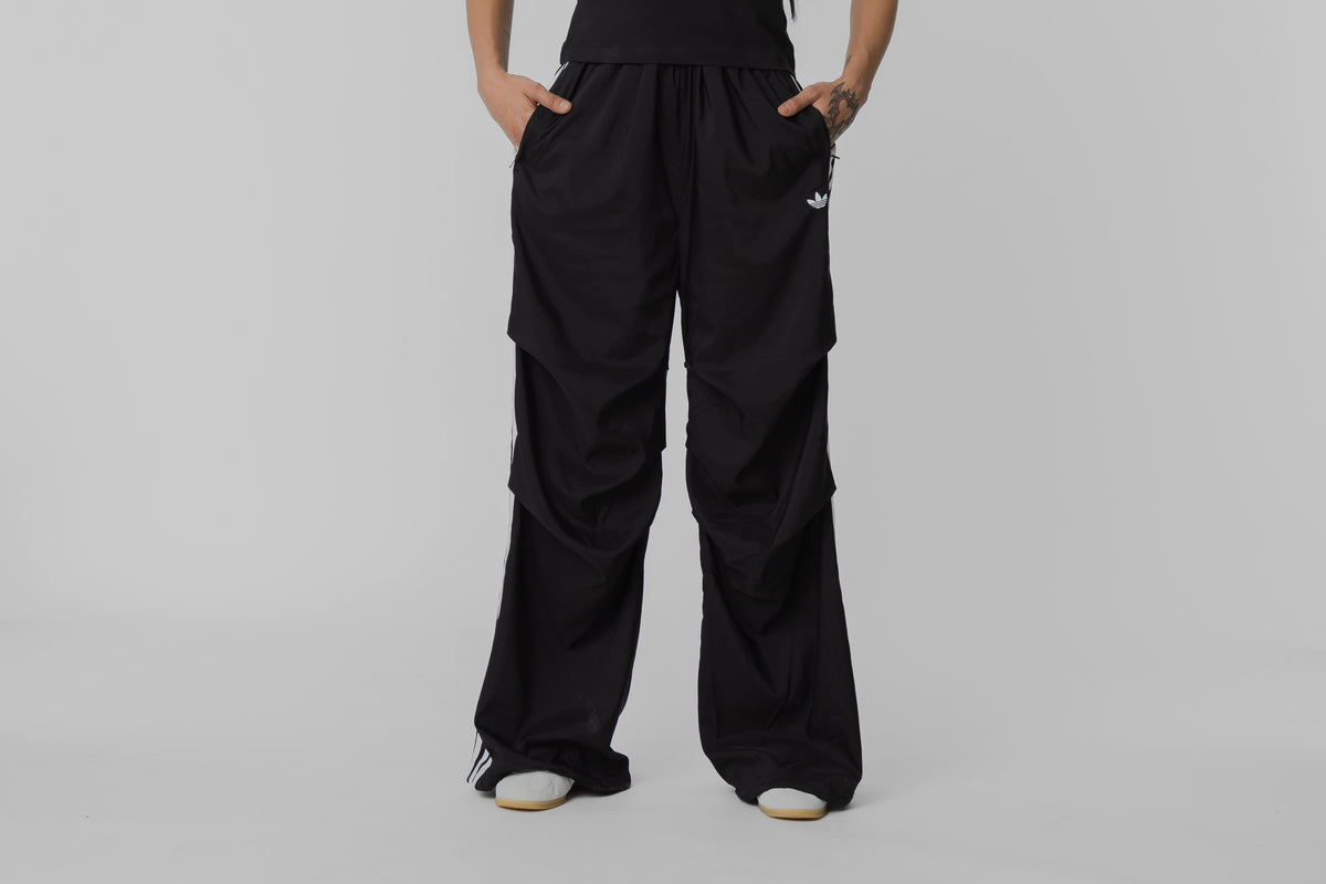 Women's adidas Originals Teamgeist Relaxed Track Pants - KE9790