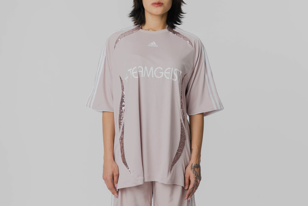 Women's adidas Adilenium Season 4 Teamgeist Oversized Jersey - KE9793