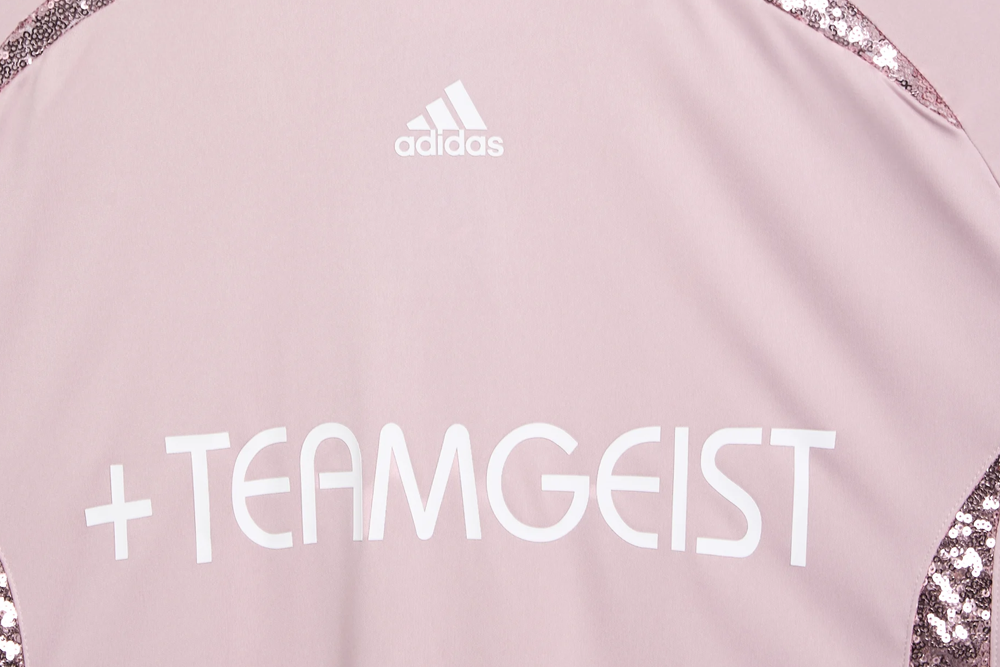 Women's adidas Adilenium Season 4 Teamgeist Oversized Jersey - KE9793
