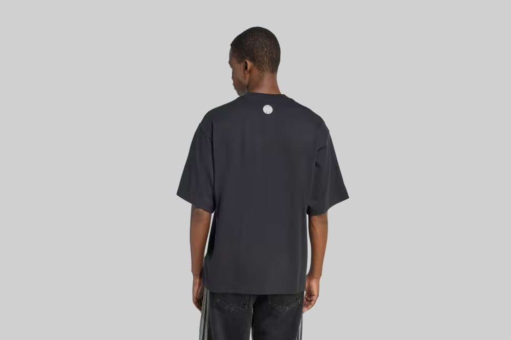 adidas Teamgeist Moto Graphic Tee - KG2672