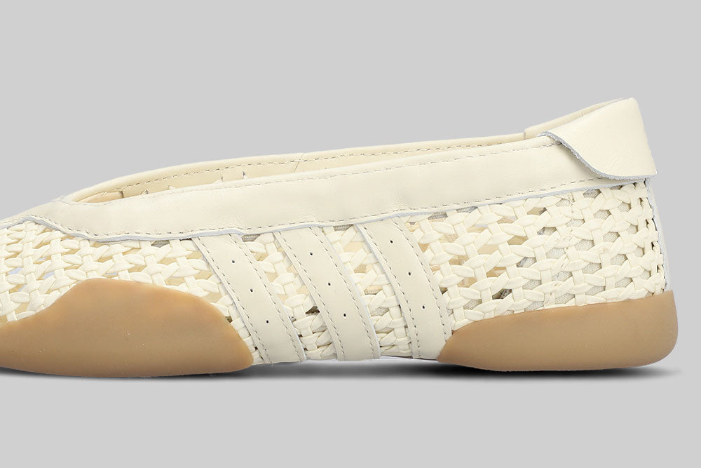 Women's adidas Taekwondo Mei Ballet 'Cream White' - KI3582 - Lust México